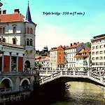 Apartman Slovenian Art Story *