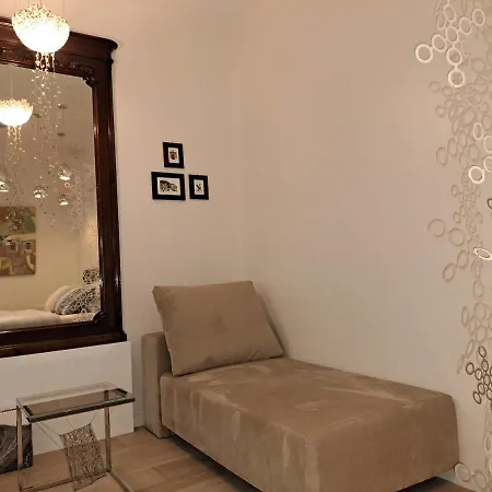 Daire Slovenian Art Story *