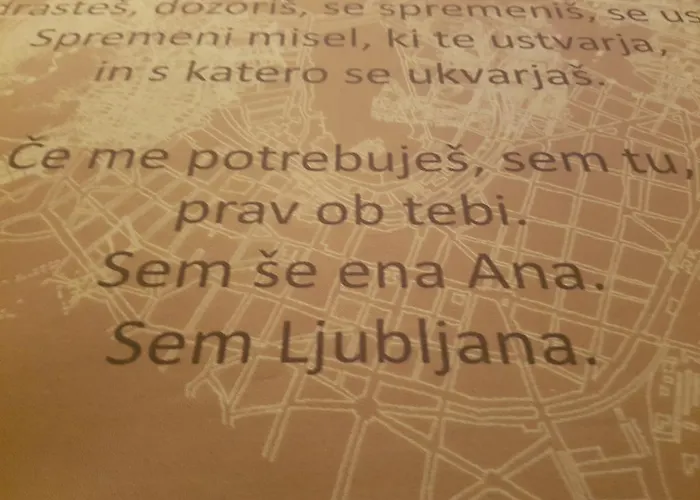 Slovenian Art Story Apartment Ljubljana