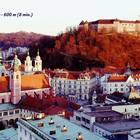 Апартаменти Slovenian Art Story